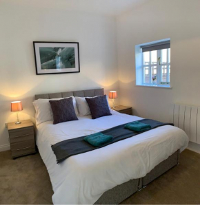 Ashbrook Lewis - two bedroom, two bathroom cottage nr Harwell Oxford